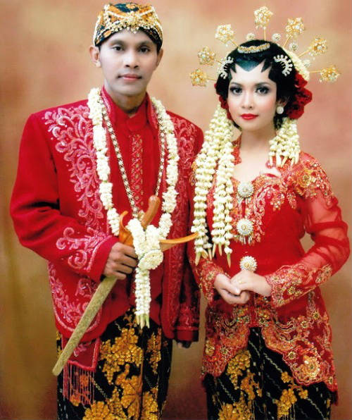 Inspirasi modis pembahasan pakaian adat tentang  19+ Pakaian Adat Malang Jawa Timur, Yang Banyak Di Carі!